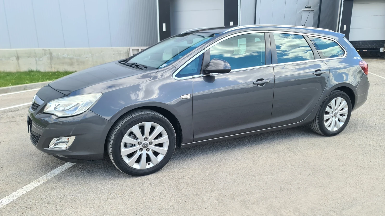 Opel Astra 1.7CDTI COSMO | Mobile.bg — изображение 1