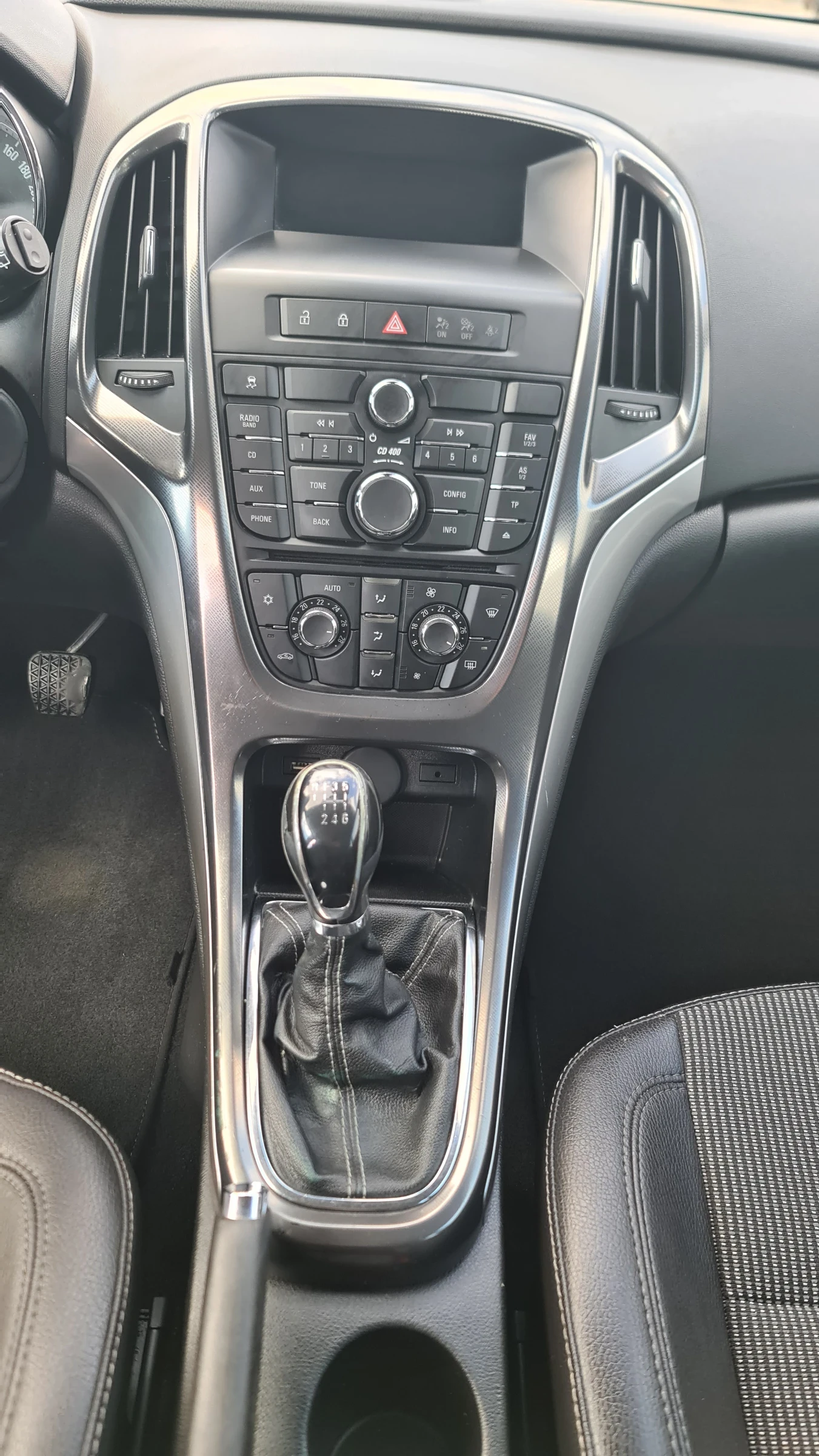Opel Astra 1.7CDTI COSMO - изображение 9