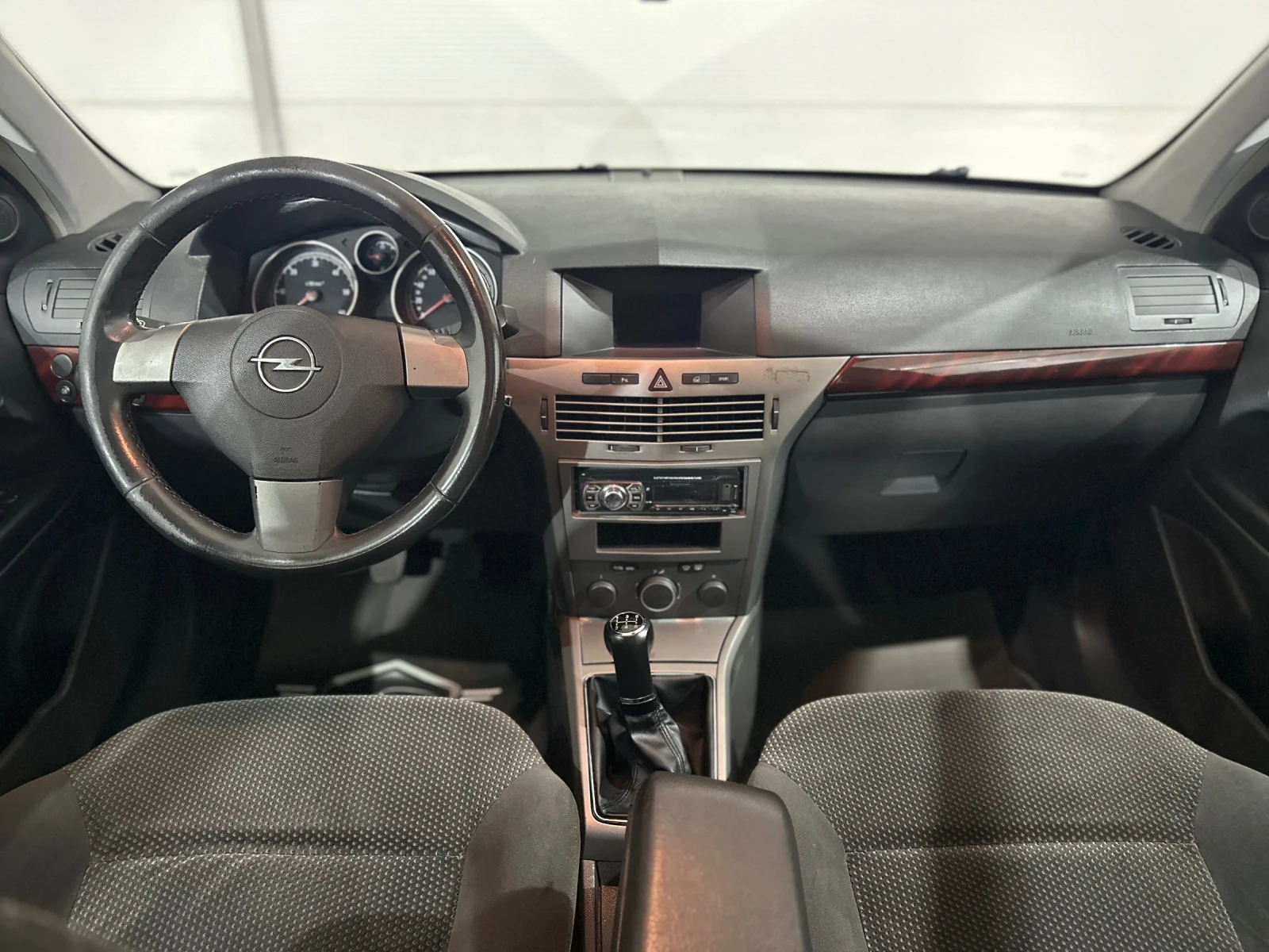 Opel Astra  - изображение 8