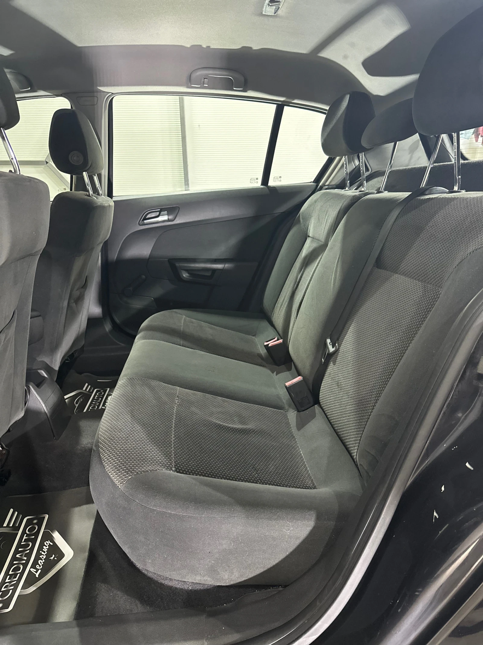 Opel Astra  - изображение 10