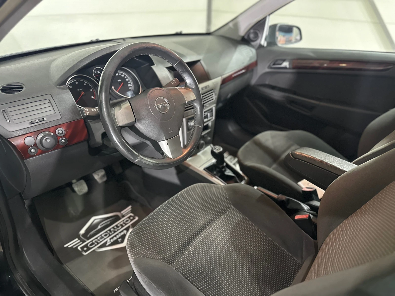 Opel Astra  - изображение 7