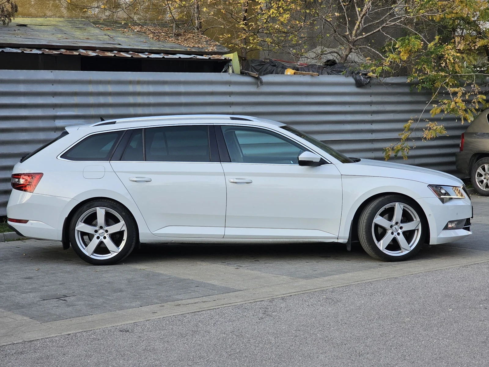 Skoda Superb 2.0tdi, 190., DSG 6., CANTON, KESSY,  | Mobile.bg   6