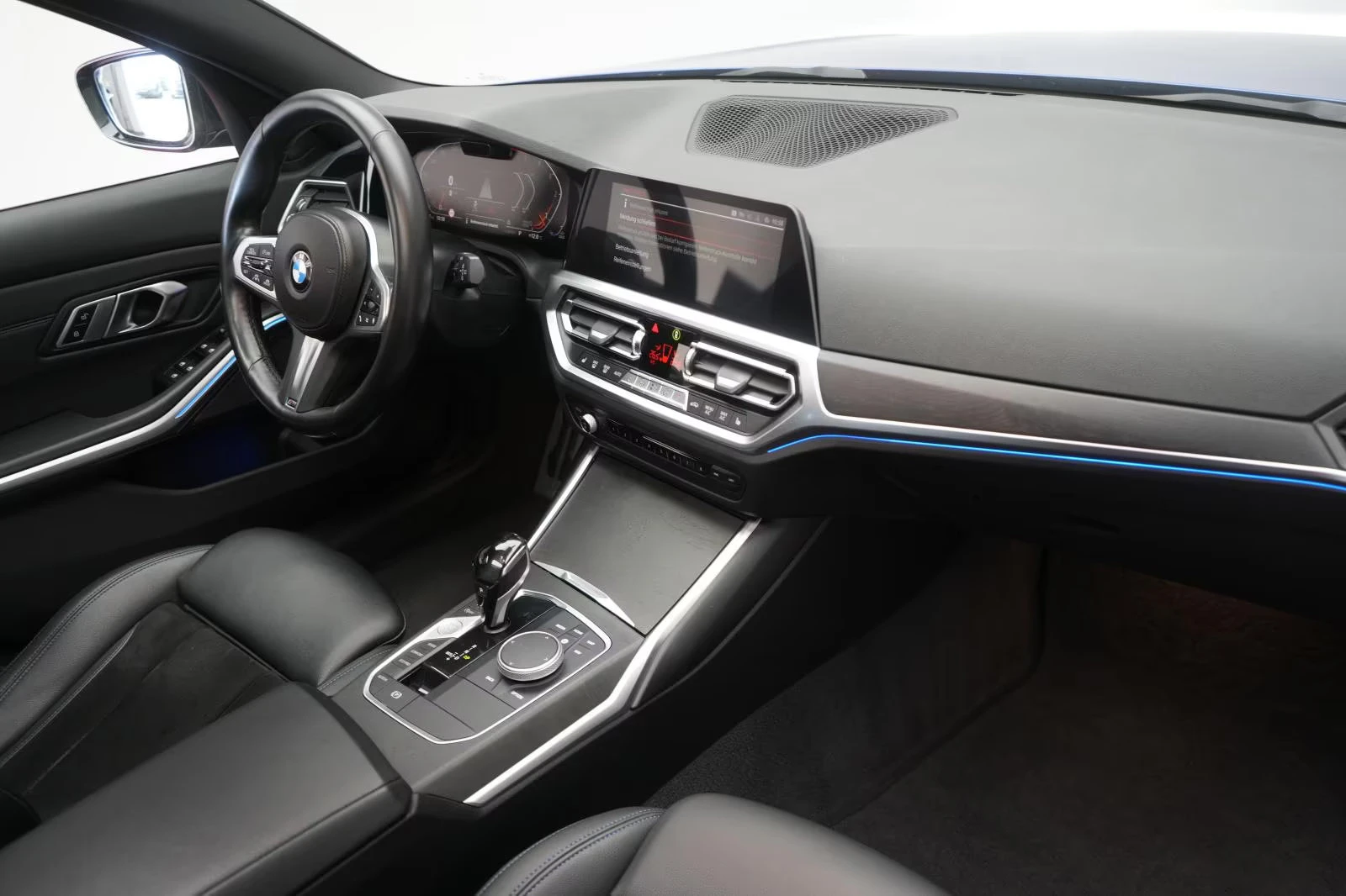 BMW 330 d/256HP/TOURING/M-SPORT/PANO/H&K/NAVI/CPLAY/571g | Mobile.bg   14