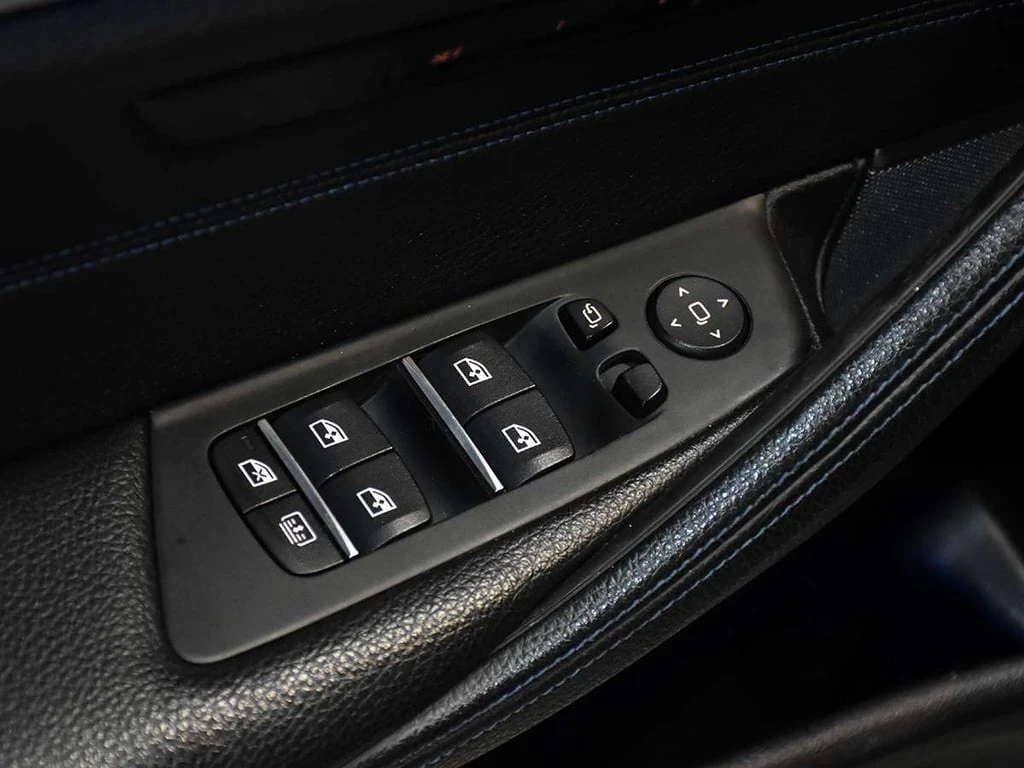 BMW 530 * xDrive * CARFAX * ���� �� �� | Mobile.bg � ����������� 12