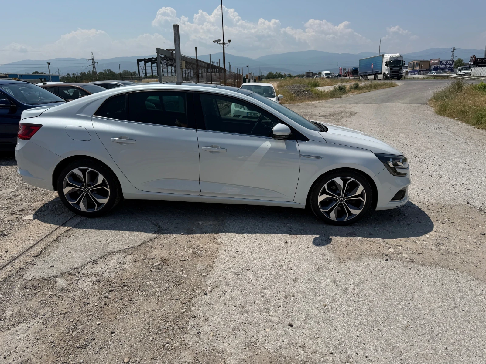 Renault Megane 1.6 DCI | Mobile.bg � ����������� 4