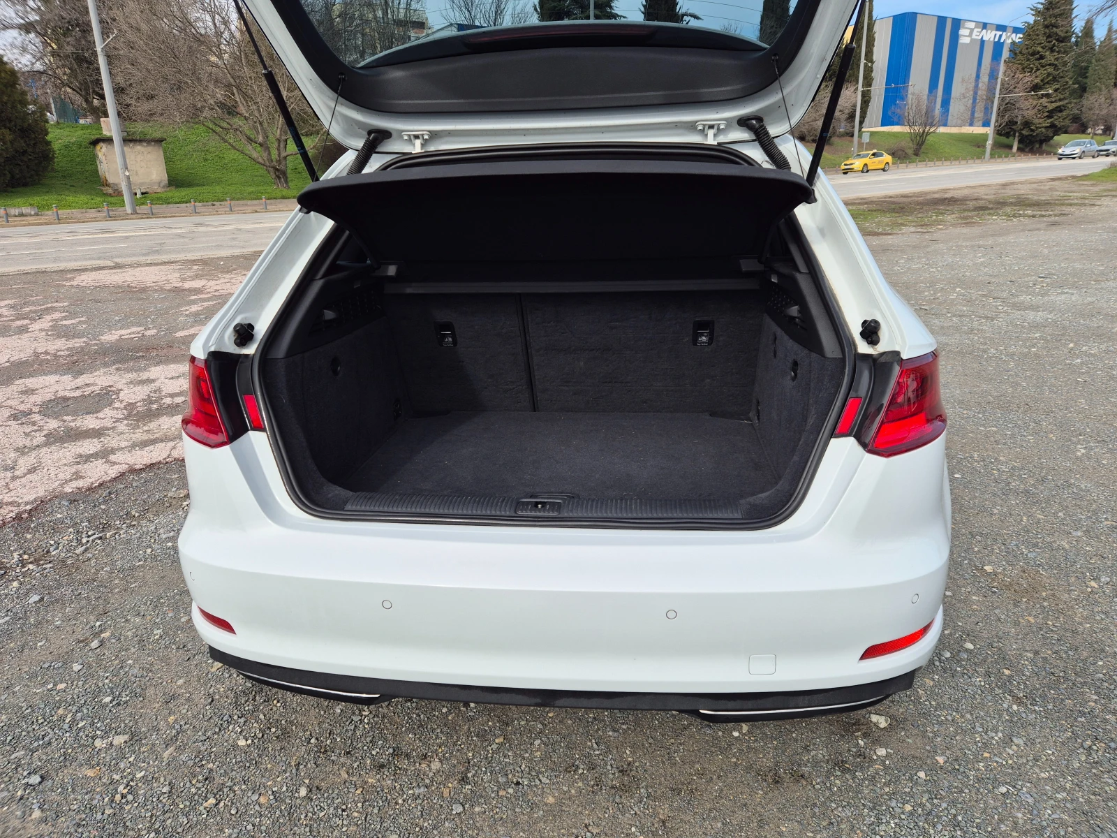 Audi A3 Sportback 1.4 G-tron | Mobile.bg � ����������� 11