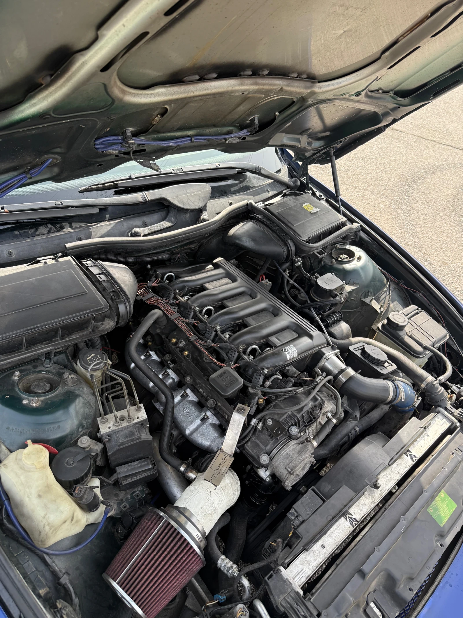 BMW 530, снимка 14 - Автомобили и джипове - 53831765