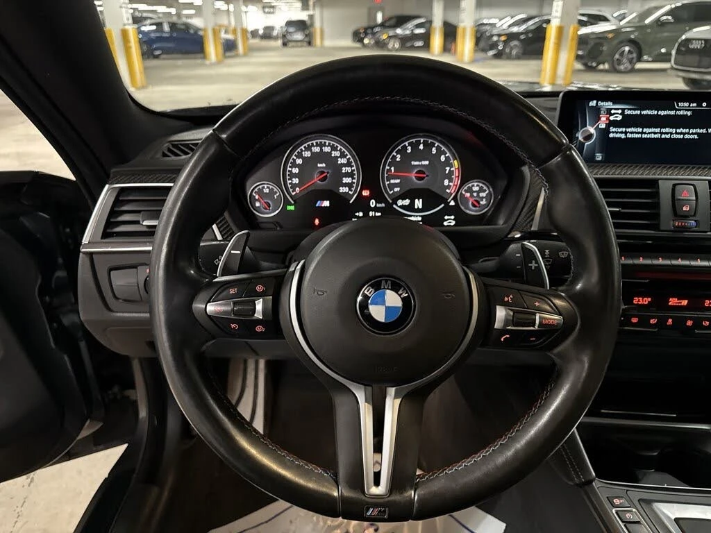 BMW M4 I * M-Package* * HeadUp* AвтоКредит* (ЦЕНА ДО БГ), снимка 12 - Автомобили и джипове - 53962658