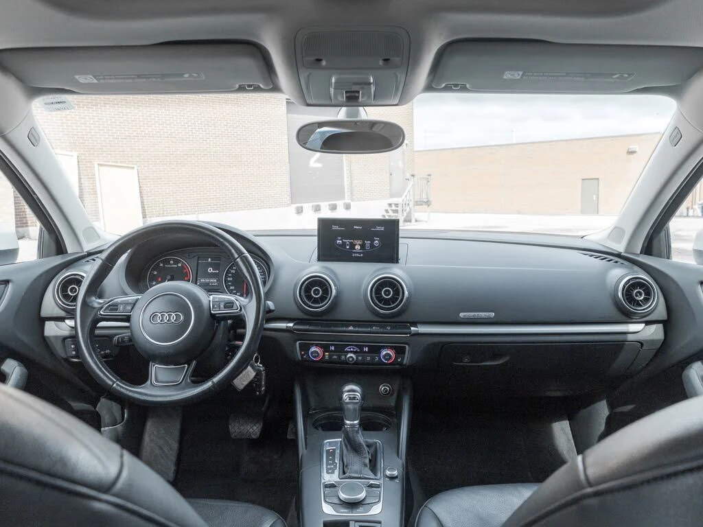 Audi S3 2.0T quattro Progressiv* АвтоКредит* (Цена до БГ) , снимка 16 - Автомобили и джипове - 53974820