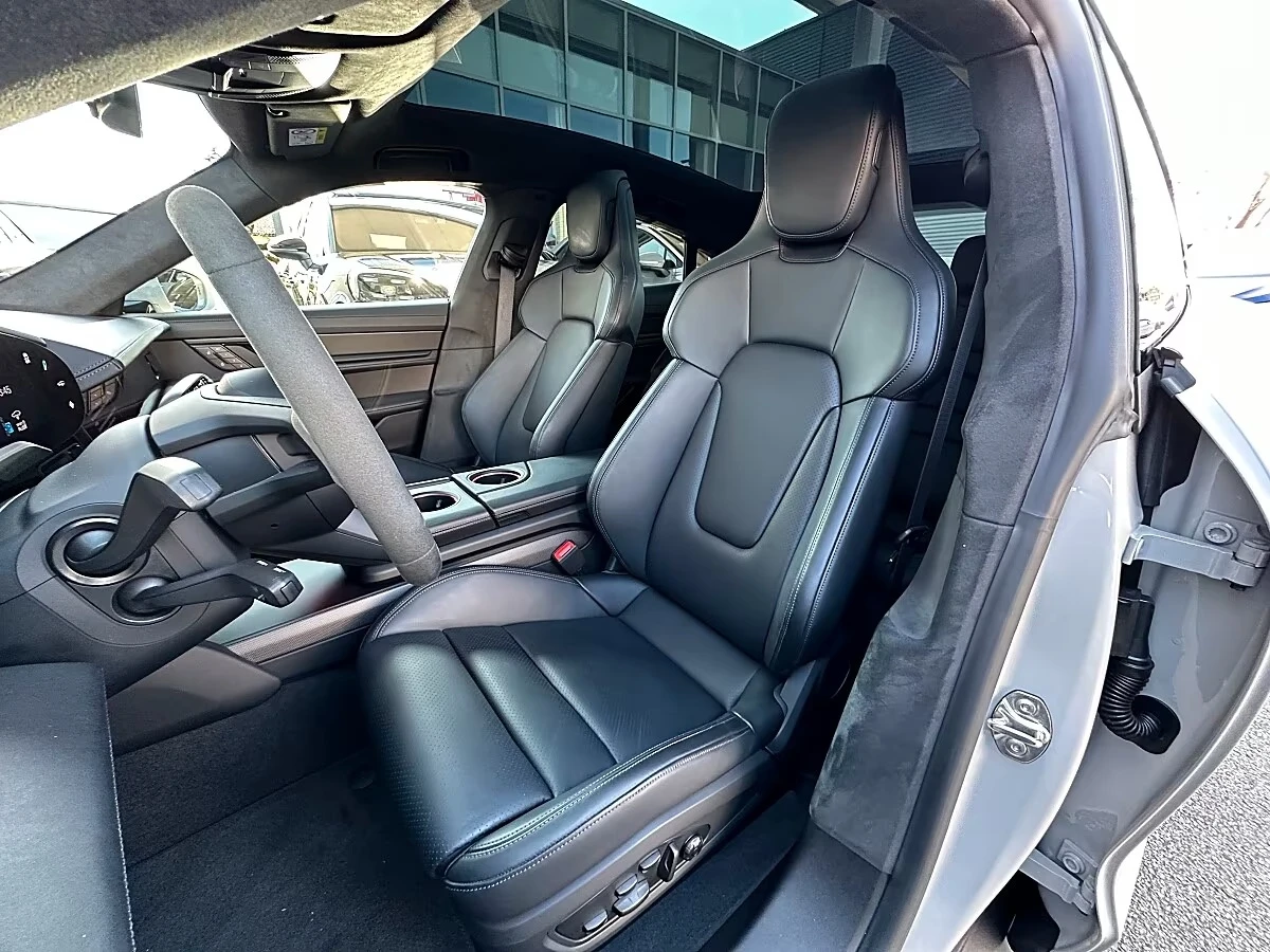 Porsche Taycan GTS BOSE PANORAMA ACTIVE-RIDE | Mobile.bg � ����������� 10