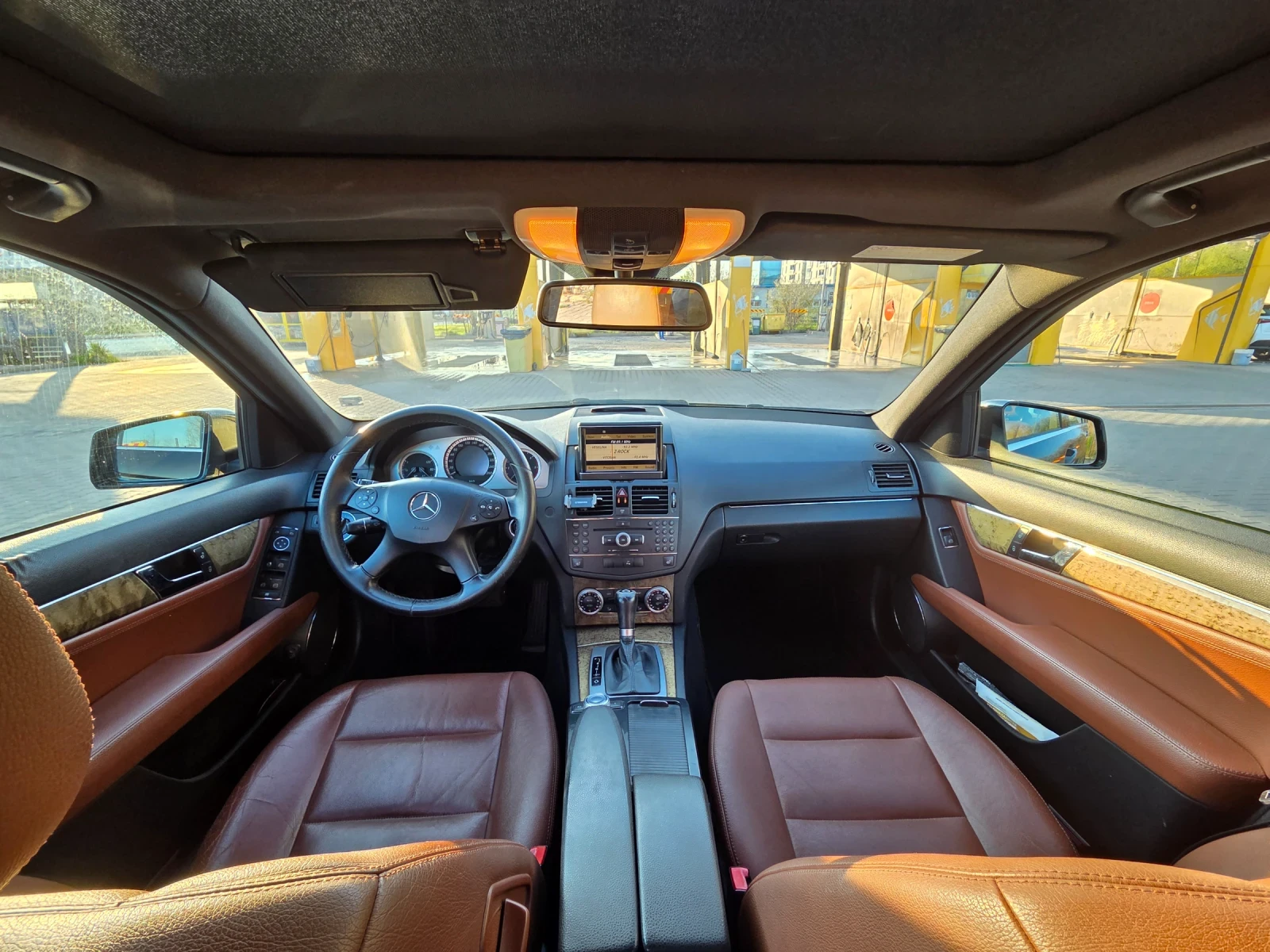 Mercedes-Benz C 320 Avantgarde 4Matic 7G-Tronic, снимка 5 - Автомобили и джипове - 54344937