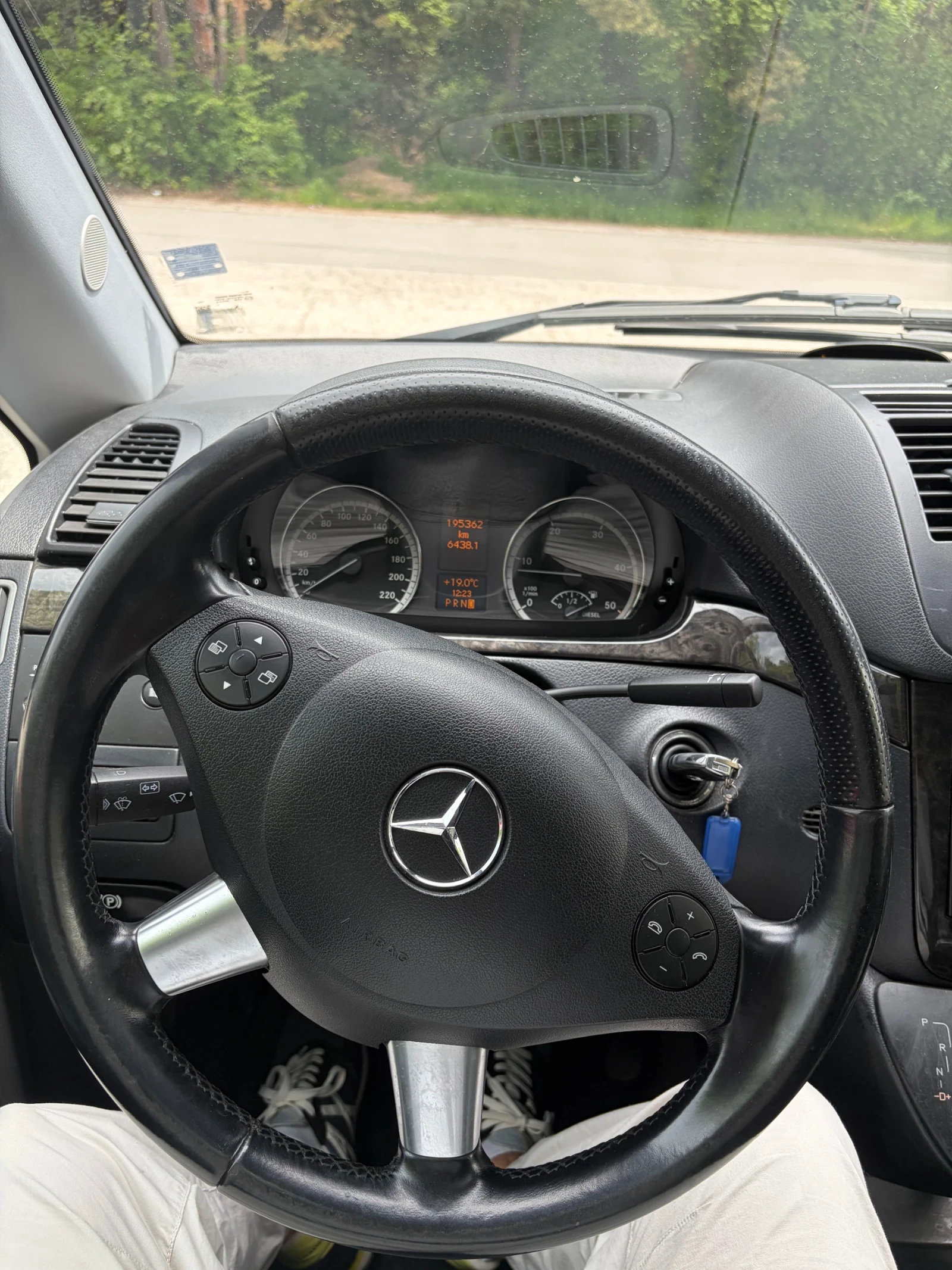 Mercedes-Benz Viano 4x4, снимка 10 - Автомобили и джипове - 54454261