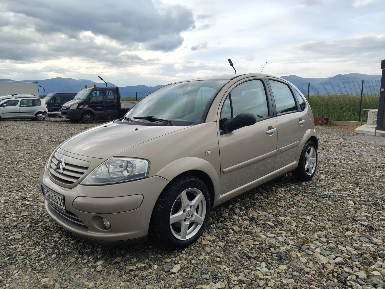 Citroen C3 1.6i automatic 110 Хил.км