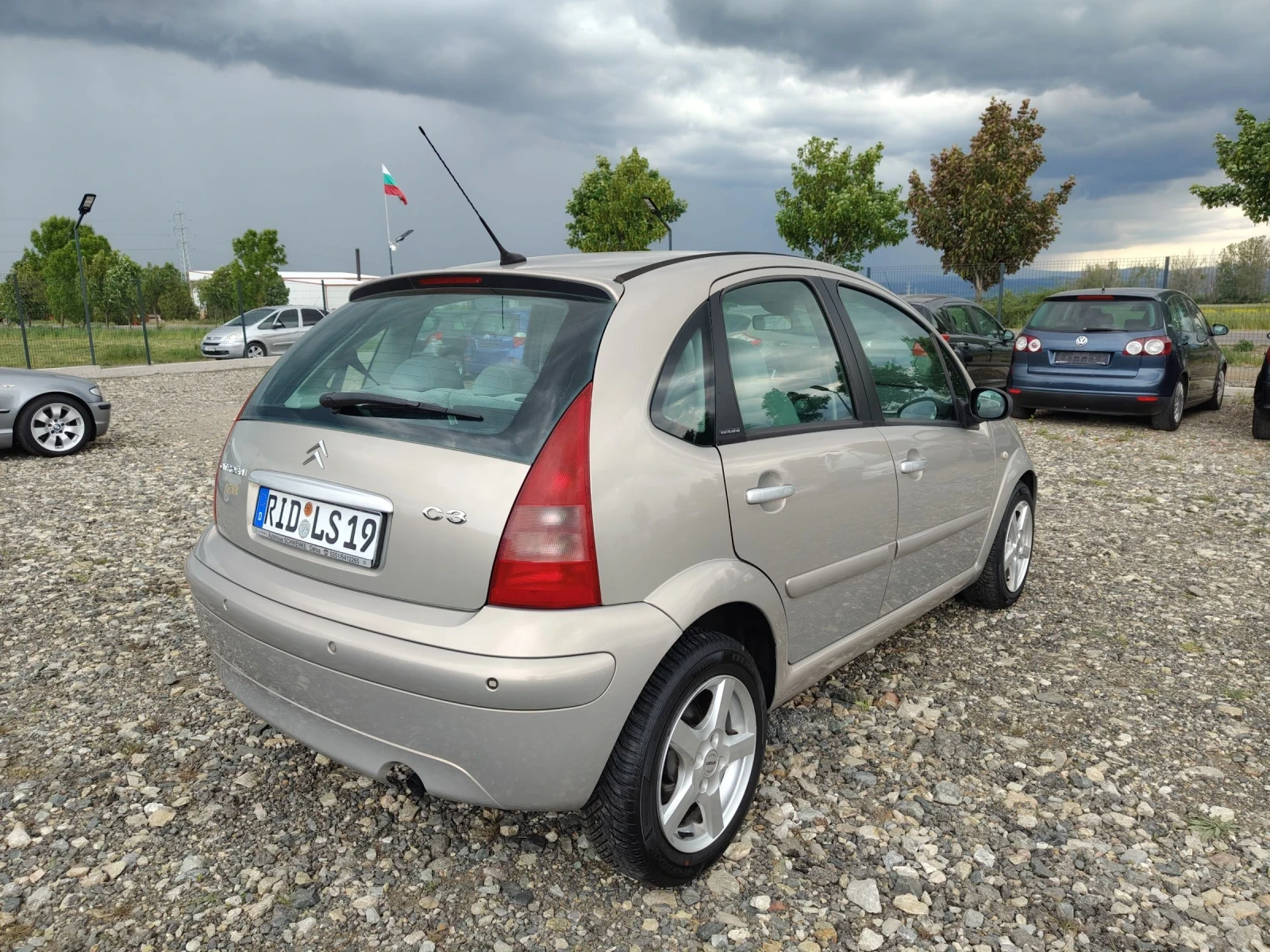 Citroen C3 1.6i automatic 110 Хил.км, снимка 7 - Автомобили и джипове - 54609296