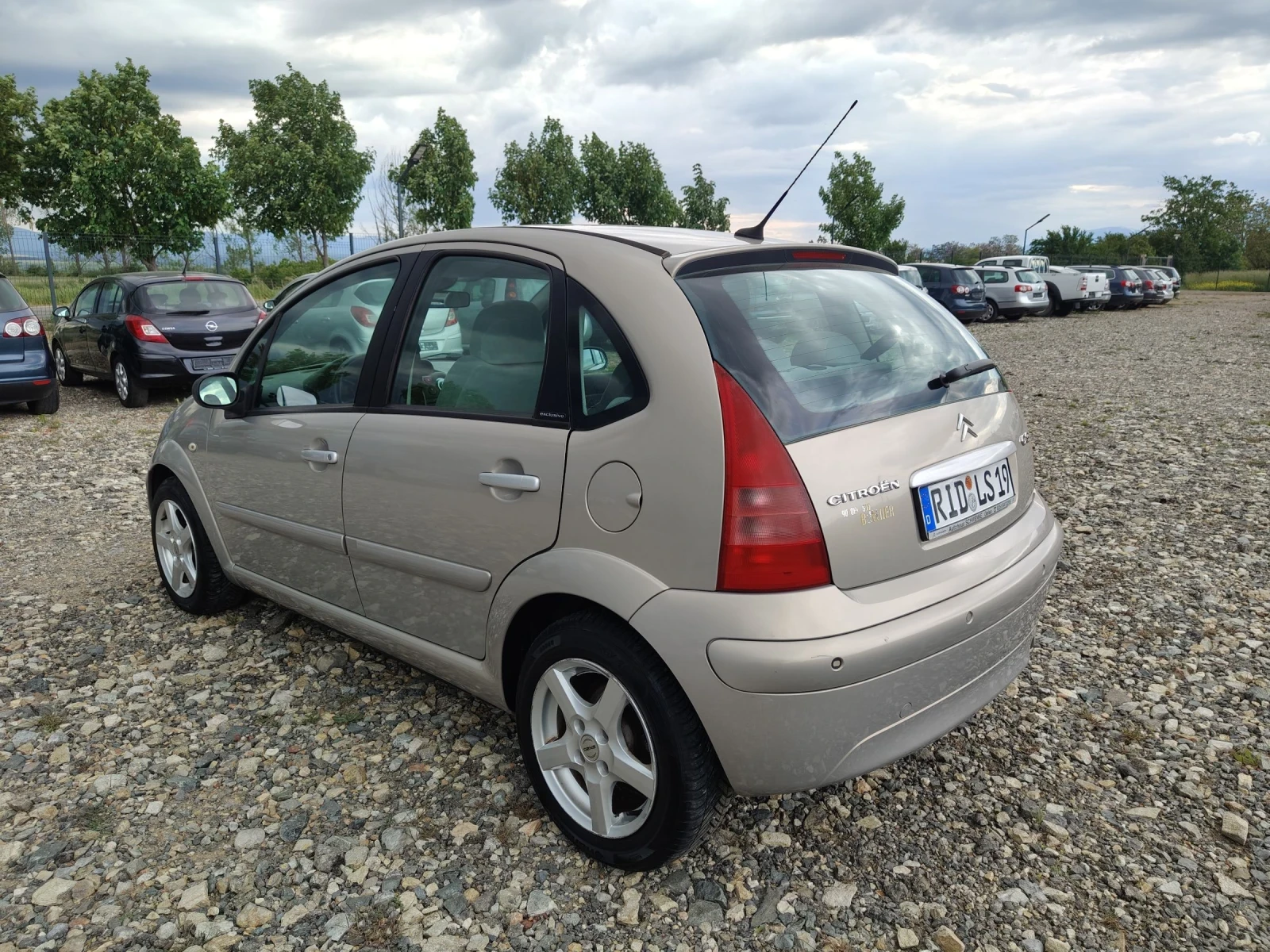 Citroen C3 1.6i automatic 110 Хил.км, снимка 5 - Автомобили и джипове - 54609296
