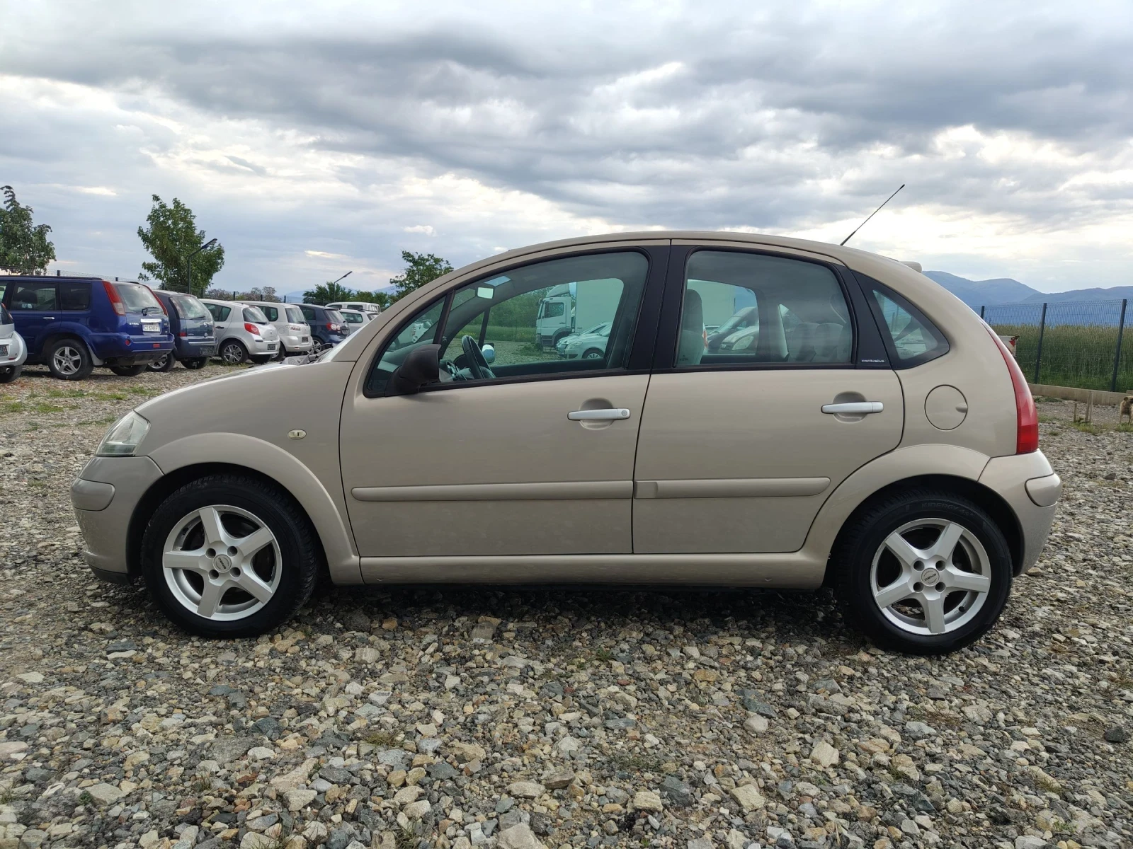 Citroen C3 1.6i automatic 110 Хил.км, снимка 4 - Автомобили и джипове - 54609296