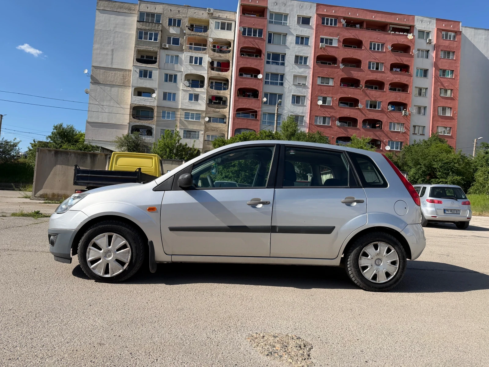 Ford Fiesta 1, 4i-ПървиСобственик-130000км.-НОВА, снимка 12 - Автомобили и джипове - 54691580