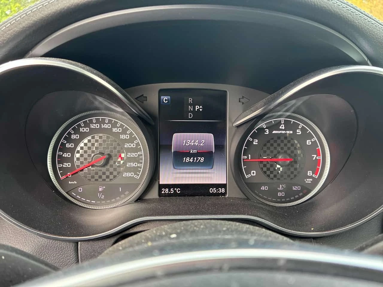 Mercedes-Benz C 43 AMG 4MATIC * ГЛАВНО ПРЕДСТАВИТЕЛСТВО НА MERCEDES* , снимка 8 - Автомобили и джипове - 54847125