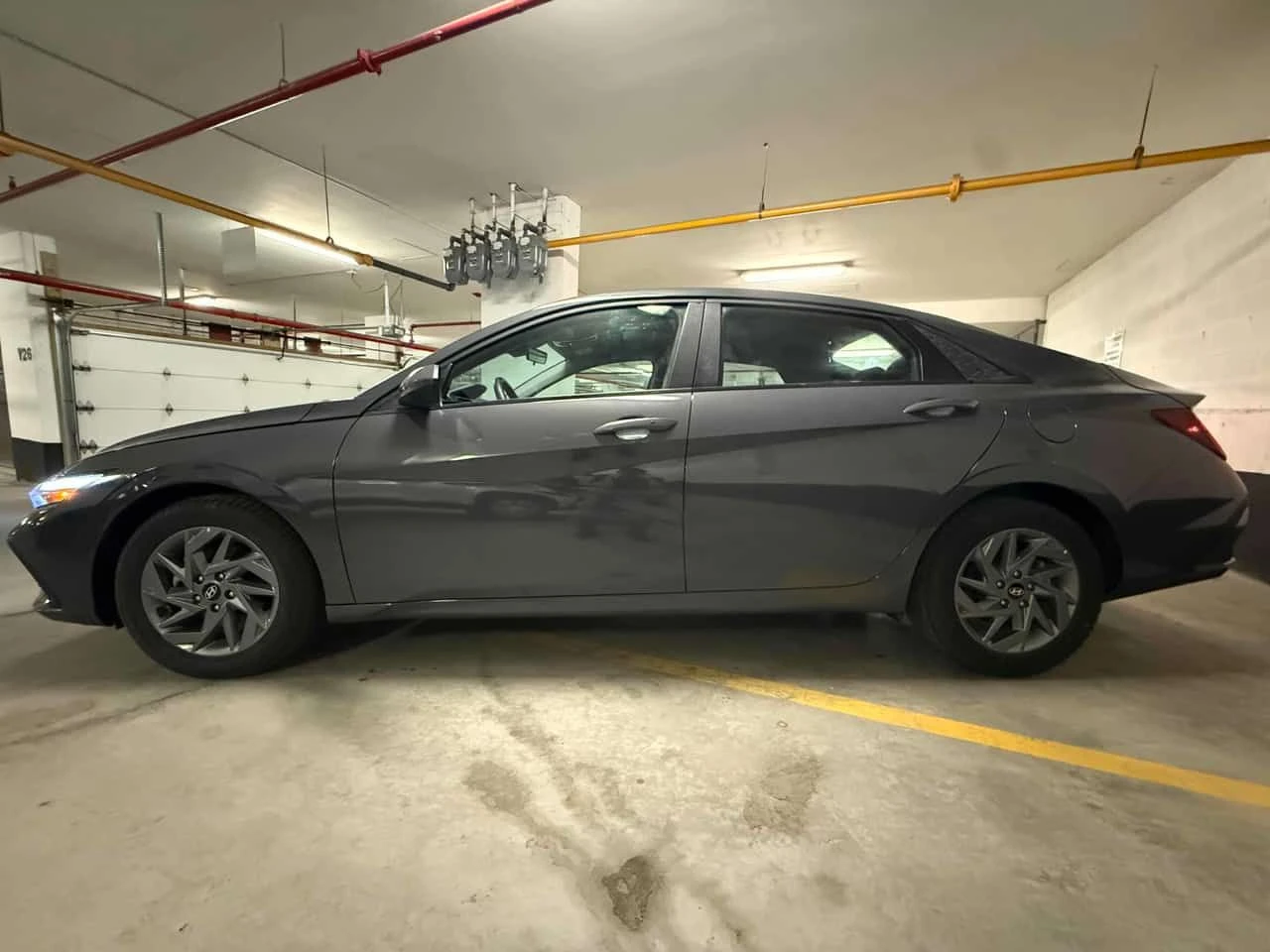 Hyundai Elantra * Preferred * CARFAX * ПАНО * KEYLESS * ПОДГРЕВИ, снимка 2 - Автомобили и джипове - 55089310
