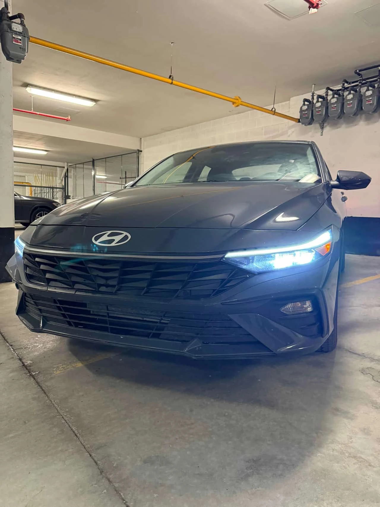 Hyundai Elantra * Preferred * CARFAX * ПАНО * KEYLESS * ПОДГРЕВИ, снимка 15 - Автомобили и джипове - 55089310