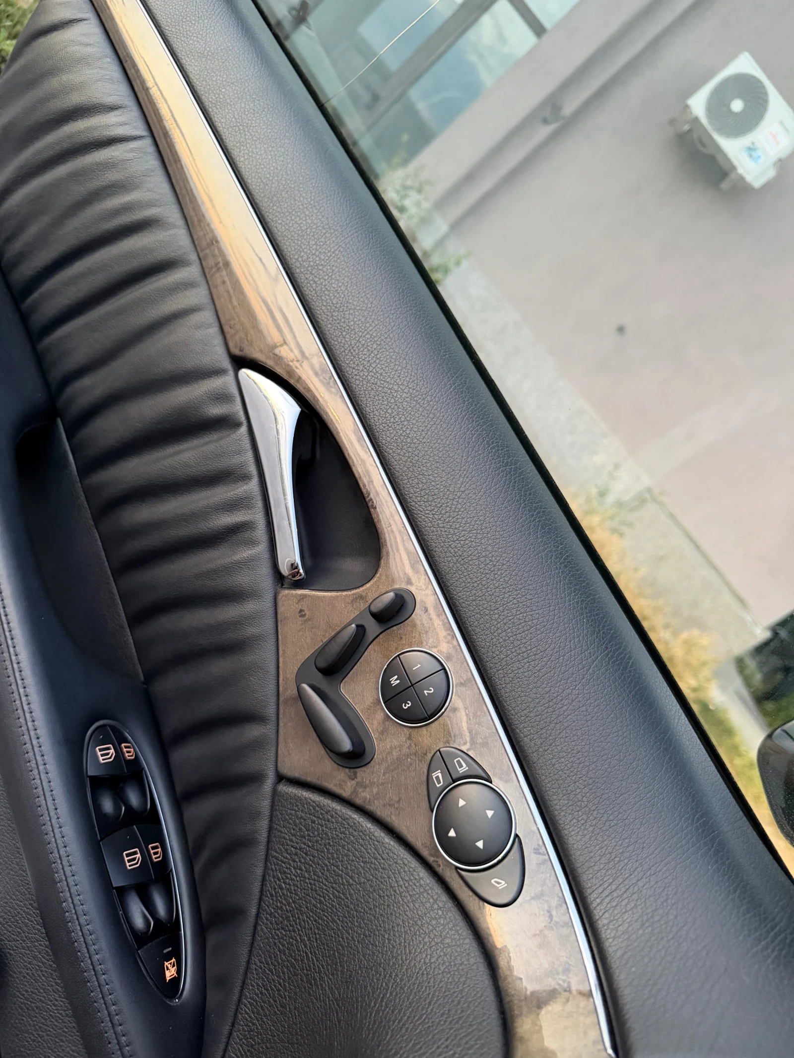 Mercedes-Benz E 350 4MATIC BRC ГАЗОВА, снимка 8 - Автомобили и джипове - 55126961