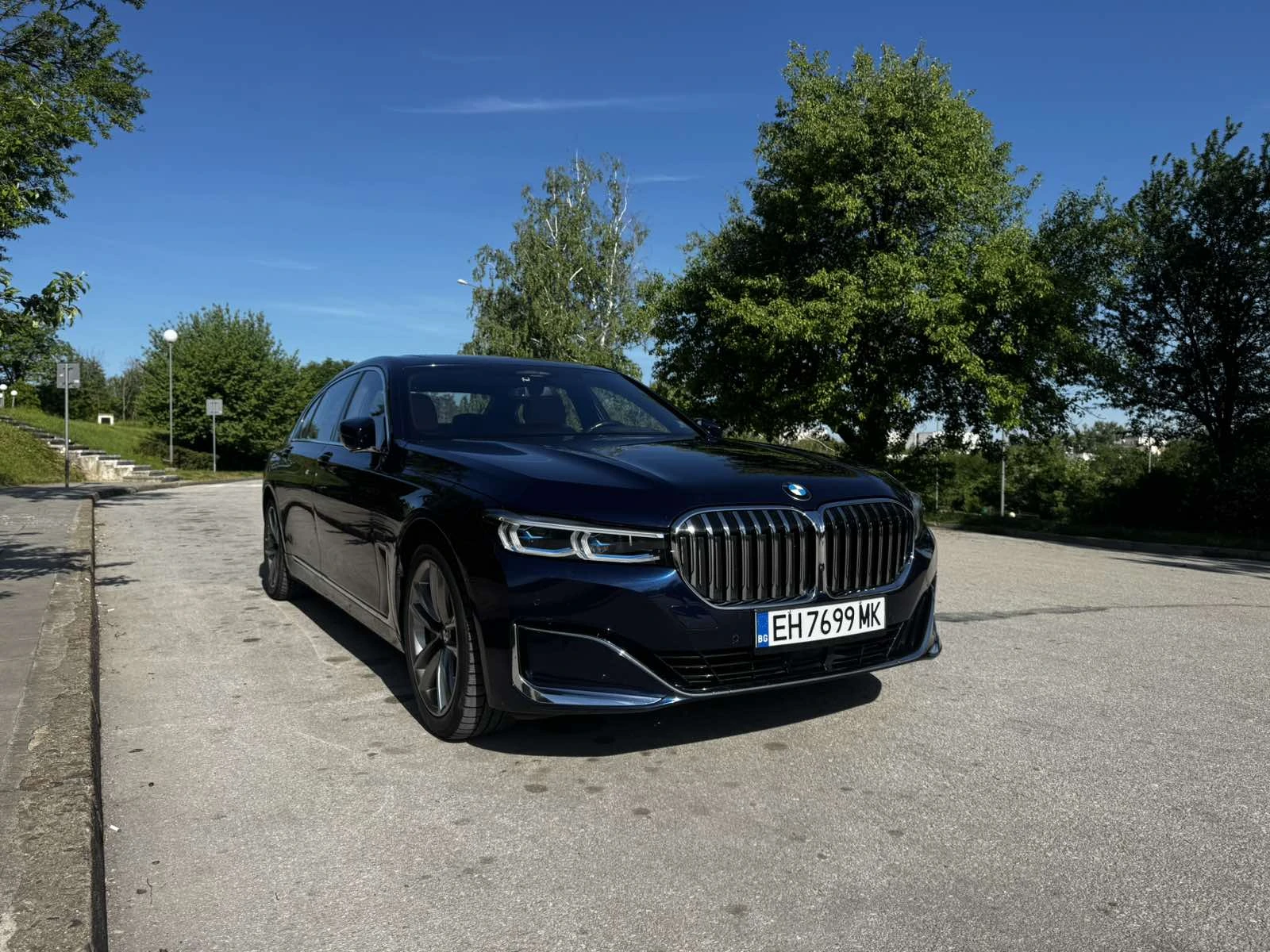 BMW 745 Le High Executive , снимка 2 - Автомобили и джипове - 55350334