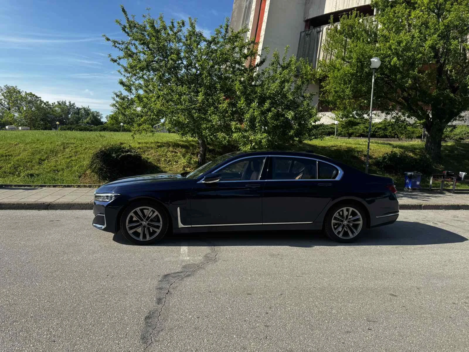 BMW 745 Le High Executive , снимка 4 - Автомобили и джипове - 55350334