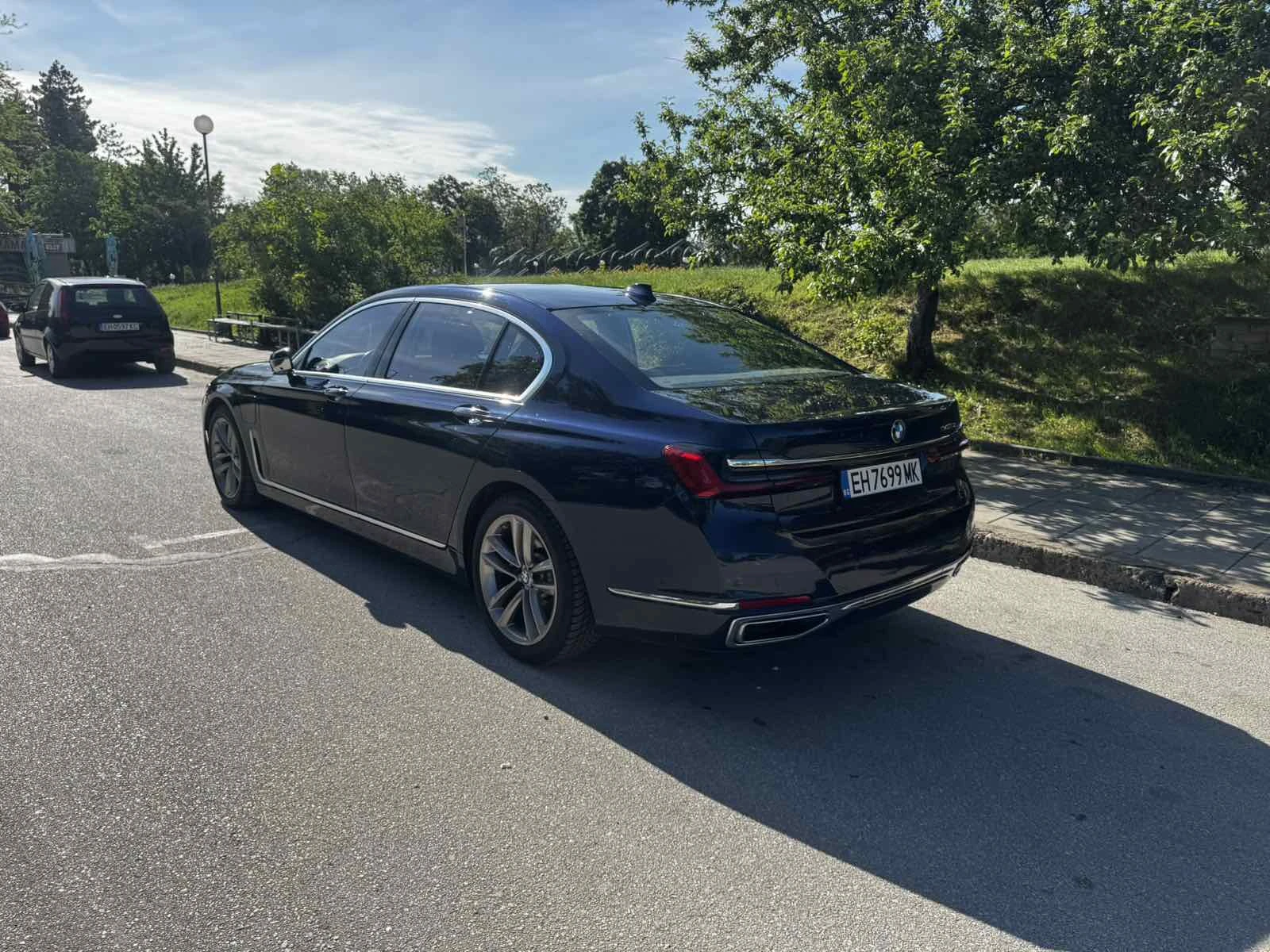 BMW 745 Le High Executive , снимка 5 - Автомобили и джипове - 55350334
