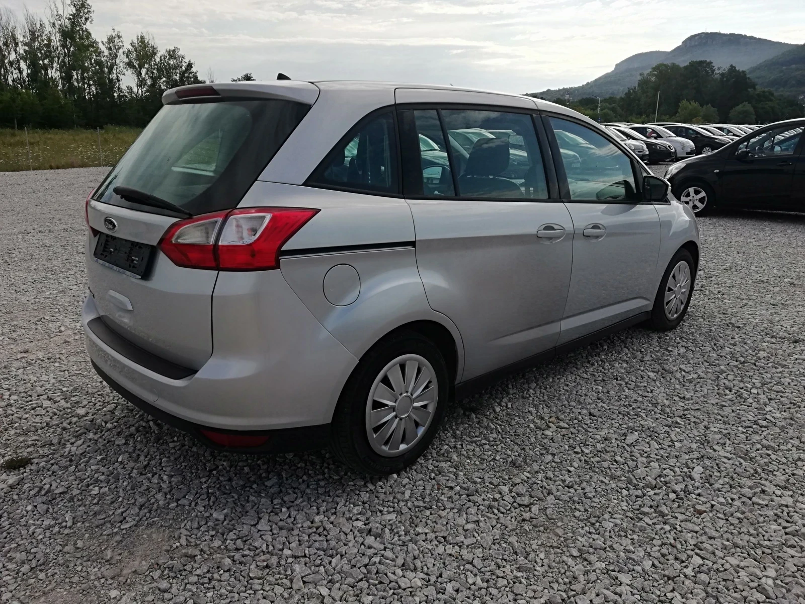 Ford C-max GRAND 1.6D KLI ITALIA, снимка 4 - Автомобили и джипове - 55368764