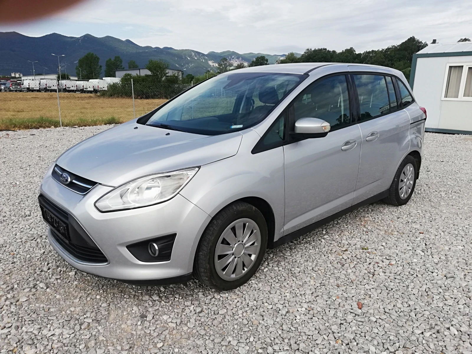 Ford C-max GRAND 1.6D KLI ITALIA, снимка 14 - Автомобили и джипове - 55368764