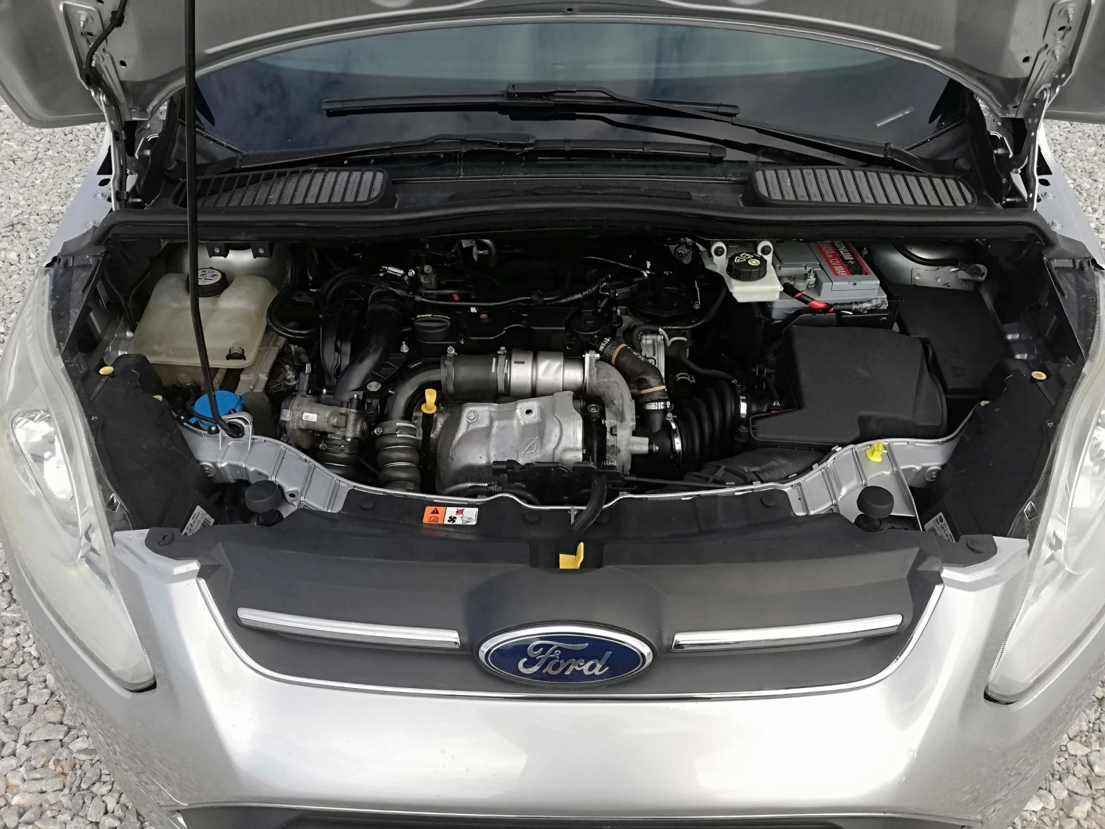 Ford C-max GRAND 1.6D KLI ITALIA, снимка 8 - Автомобили и джипове - 55368764