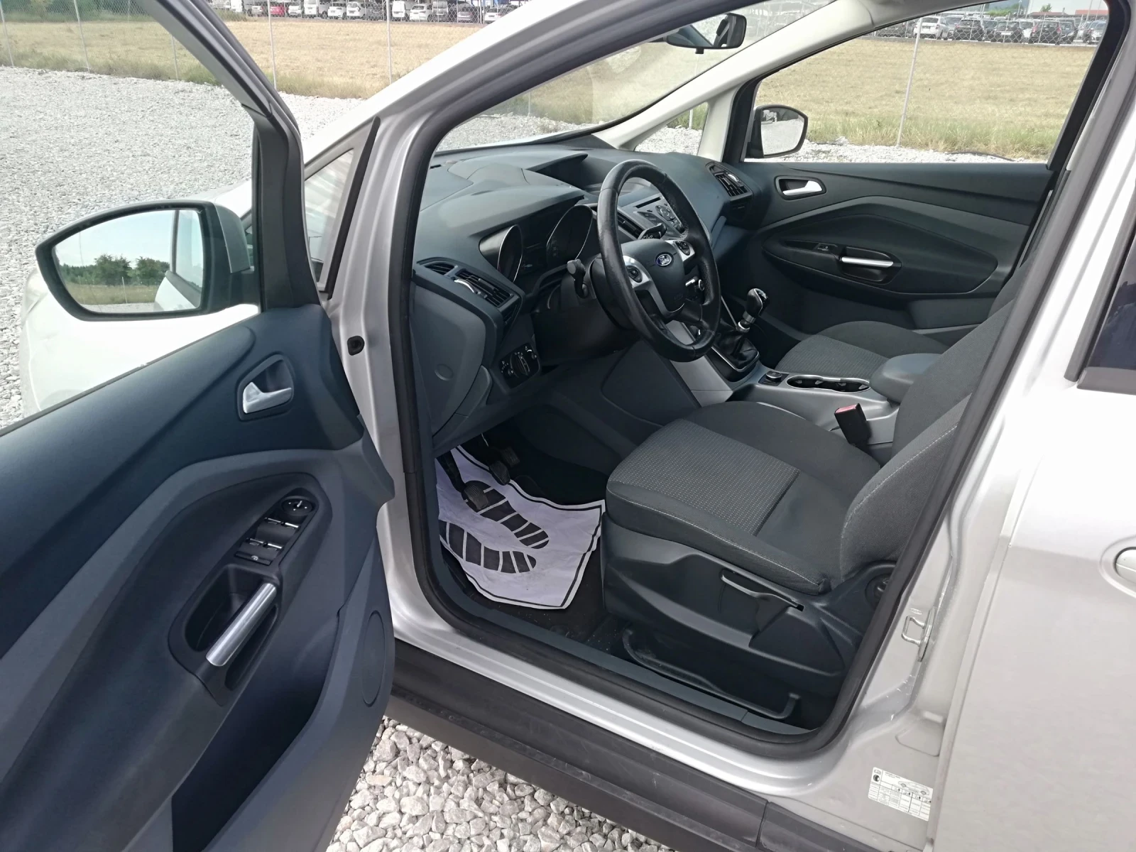 Ford C-max GRAND 1.6D KLI ITALIA, снимка 3 - Автомобили и джипове - 55368764