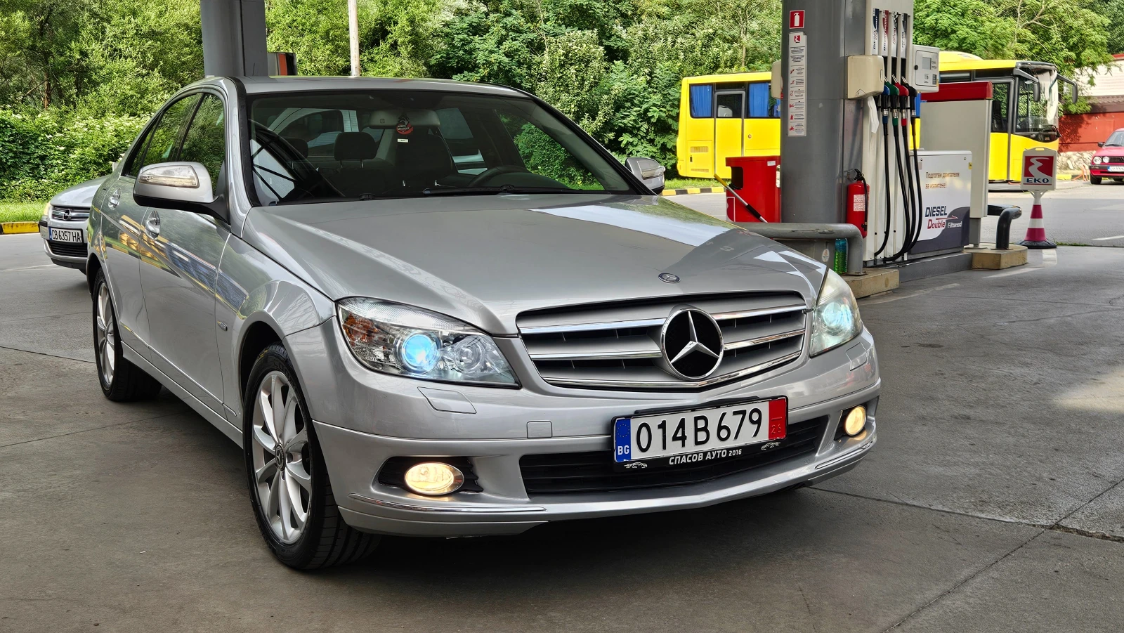 Mercedes-Benz C 220 2.2Cdi 646kod/KOJA/NAVIG/ TOP, снимка 9 - Автомобили и джипове - 55409693