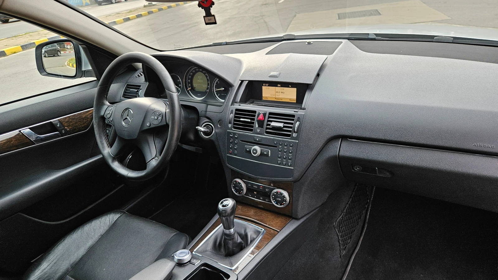 Mercedes-Benz C 220 2.2Cdi 646kod/KOJA/NAVIG/ TOP, снимка 11 - Автомобили и джипове - 55409693