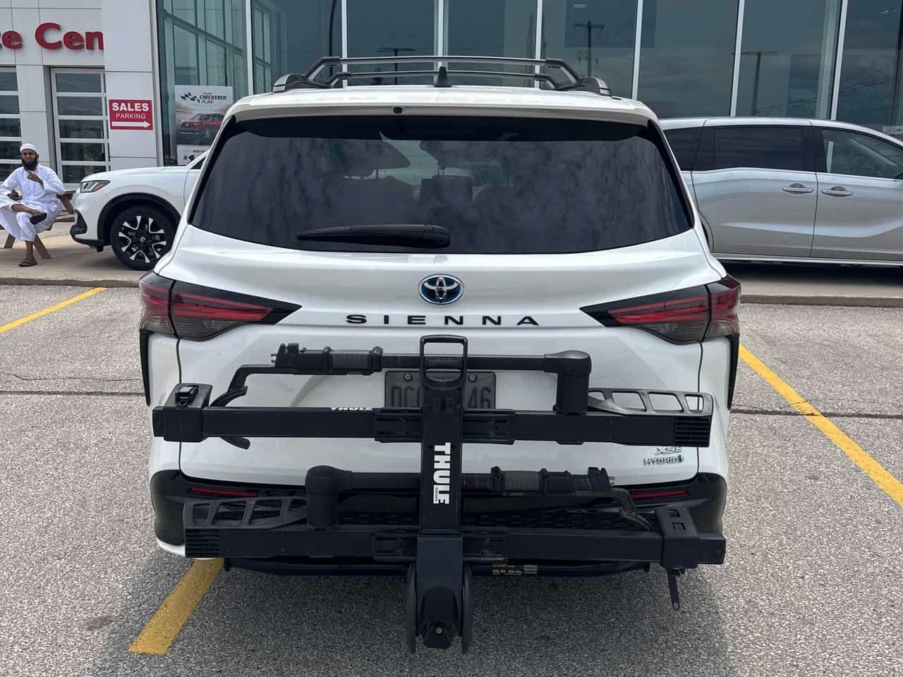 Toyota Sienna * FWD * АВТОКРЕДИТ БЕЗ ПЪРВОНАЧАЛНА ВНОСКА* , снимка 4 - Автомобили и джипове - 55427692