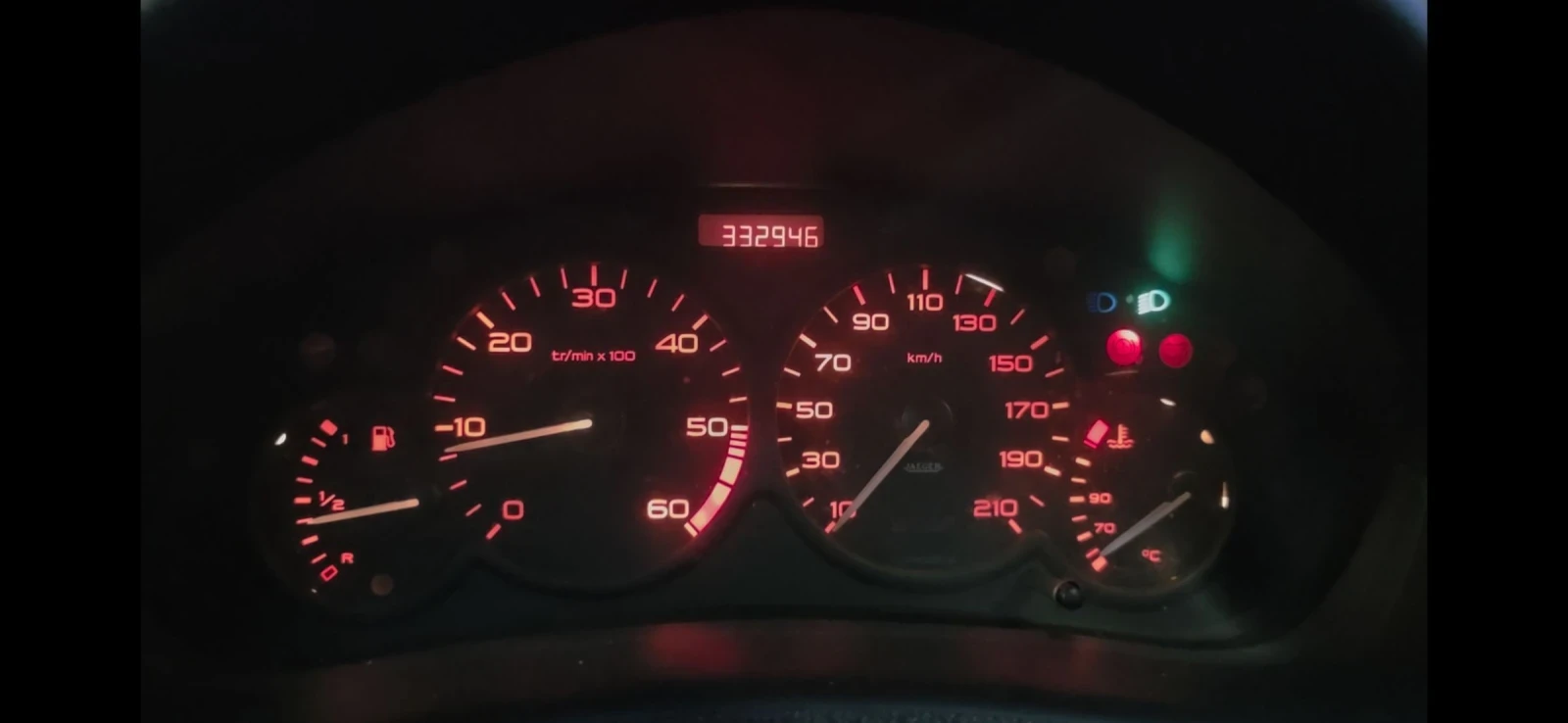 Peugeot 206, снимка 9 - Автомобили и джипове - 55607292