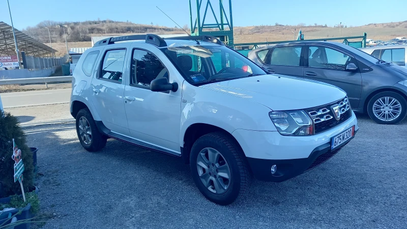 Dacia Duster 1.6Gaz= Navi, 151000km., снимка 3 - Автомобили и джипове - 48507432