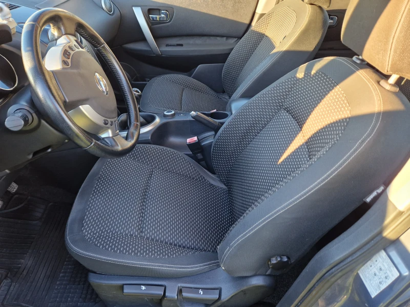 Nissan Qashqai 2, 0 TDI 4x4, снимка 7 - Автомобили и джипове - 52507902