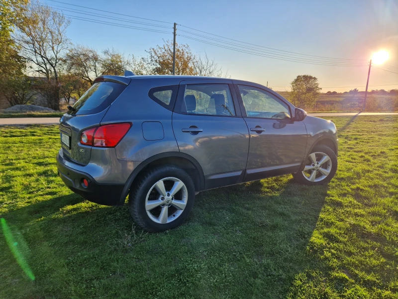 Nissan Qashqai 2, 0 TDI 4x4, снимка 3 - Автомобили и джипове - 52507902
