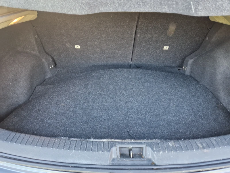 Nissan Qashqai 2, 0 TDI 4x4, снимка 16 - Автомобили и джипове - 52507902