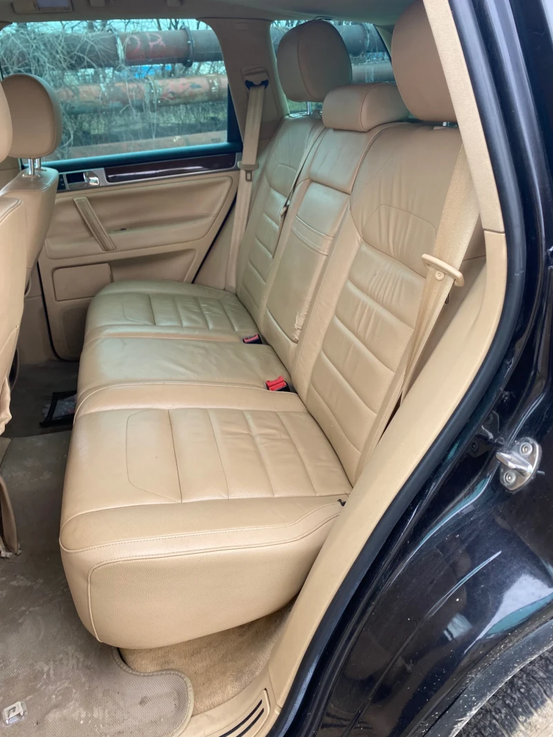 VW Touareg 3.0tdi, снимка 10 - Автомобили и джипове - 53427788