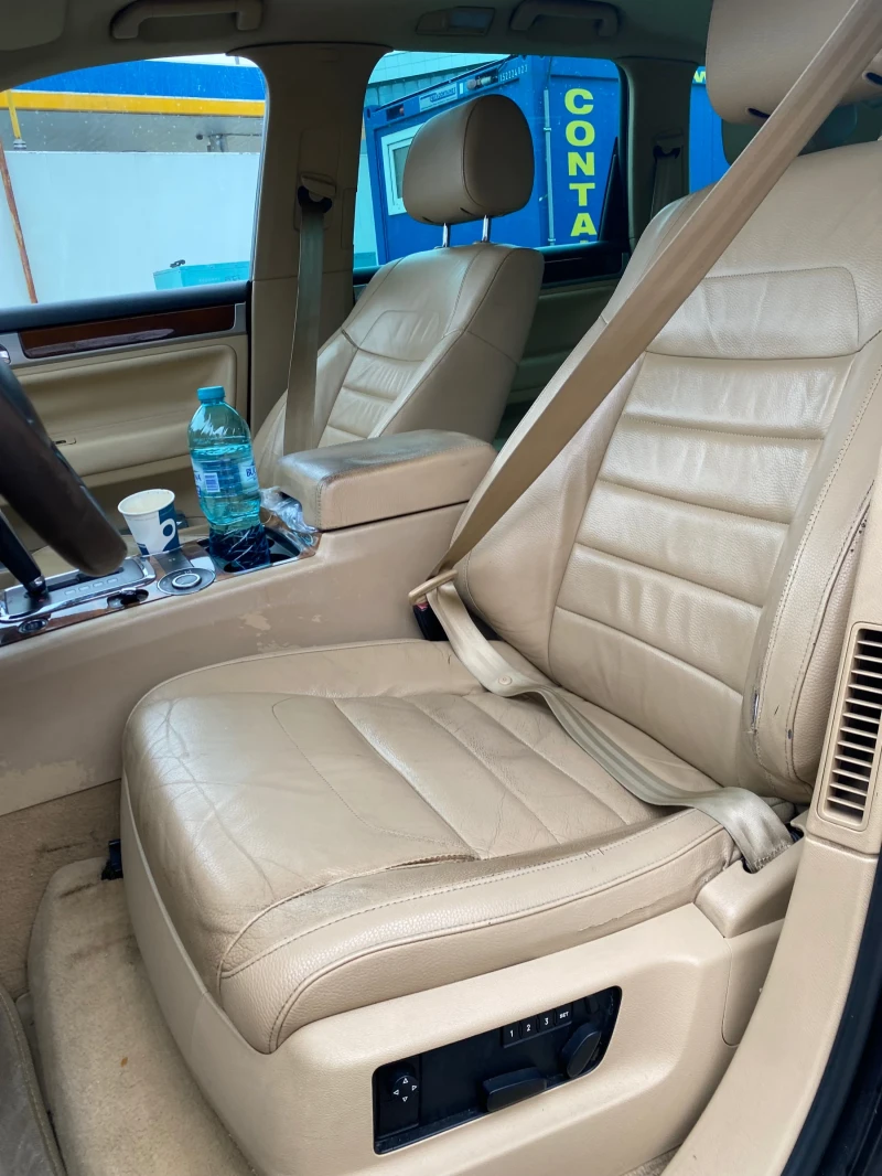 VW Touareg 3.0tdi, снимка 5 - Автомобили и джипове - 53427788