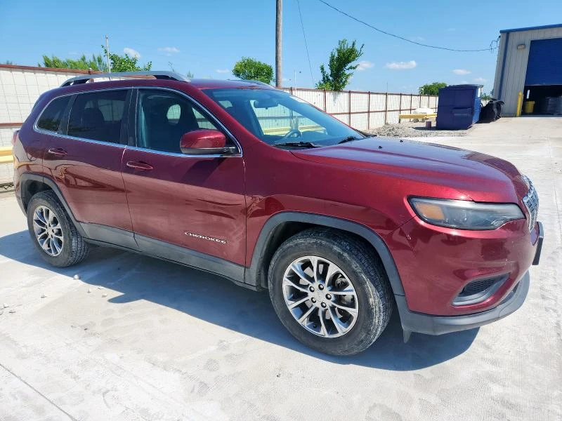 Jeep Cherokee LATITUDE* ВИДЕО НА МОТОР* CARFAX* БЕЗ ПЪРВОНАЧАЛНА - изображение 4