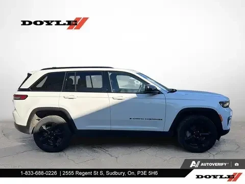 Jeep Grand cherokee Limited 4x4* 3.6 Pentastar* Панорама* Carplay, снимка 3 - Автомобили и джипове - 55600585