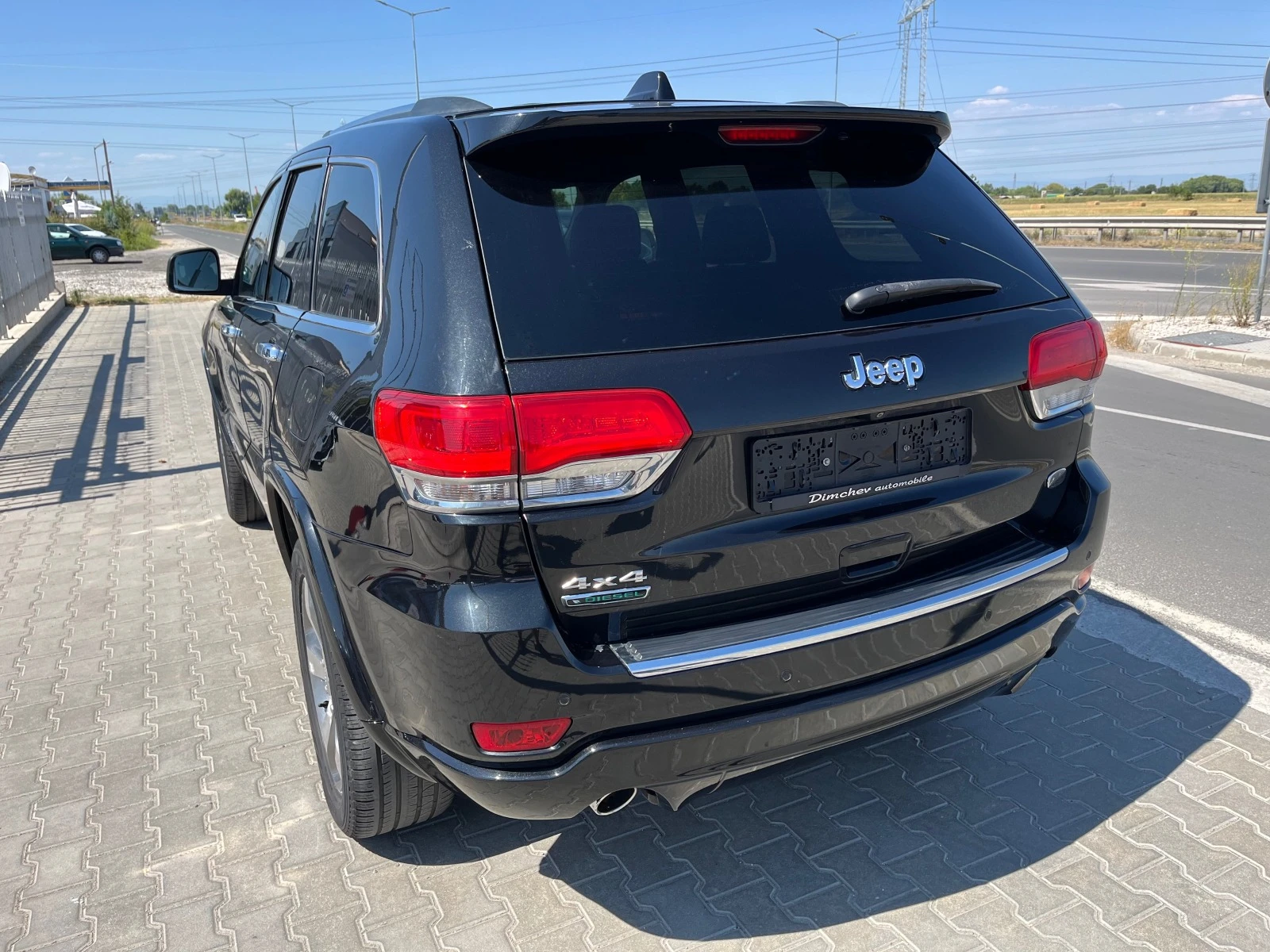 Jeep Grand cherokee 3.0 D/Overland - изображение 5