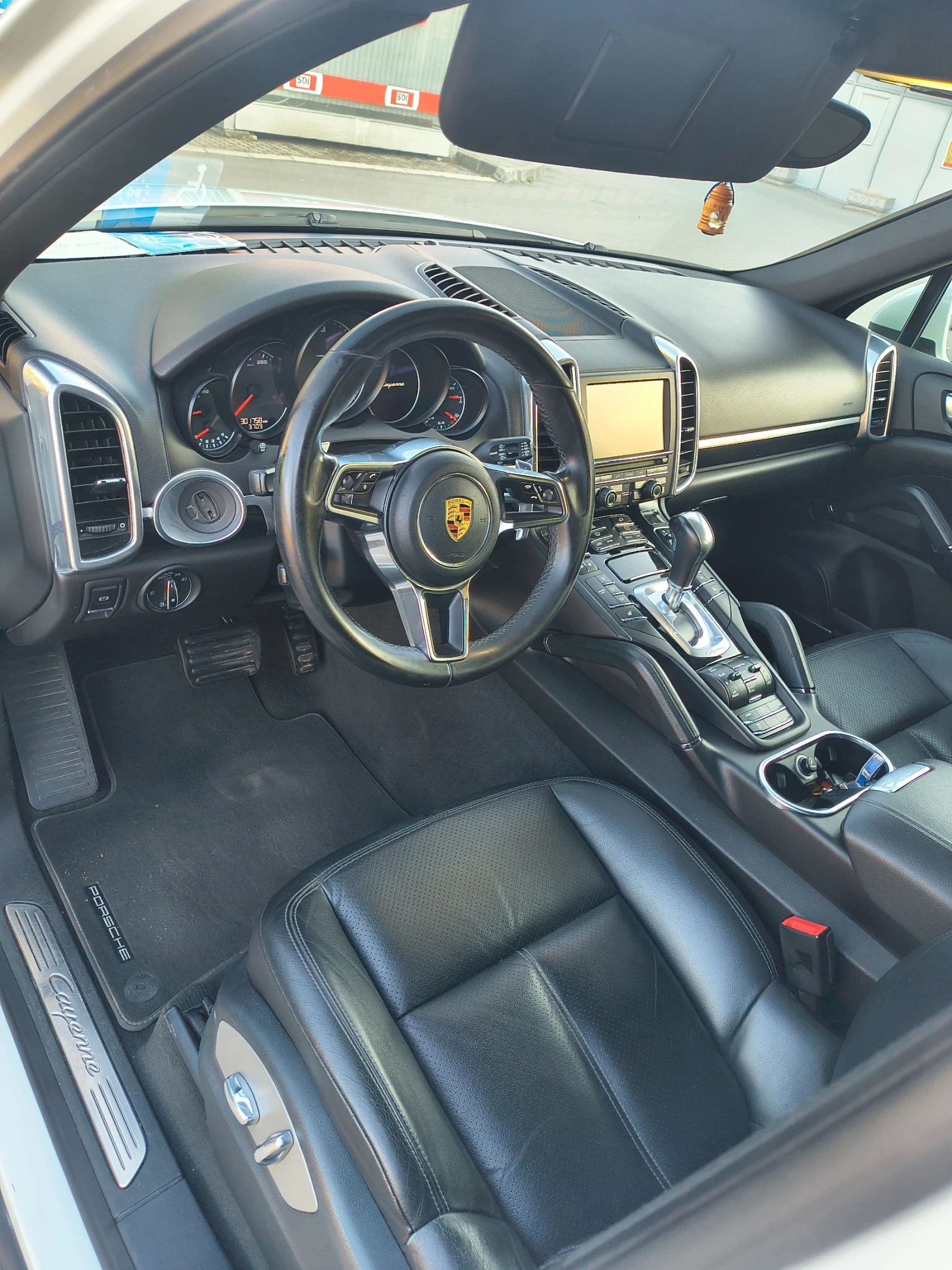 Porsche Cayenne  - изображение 7