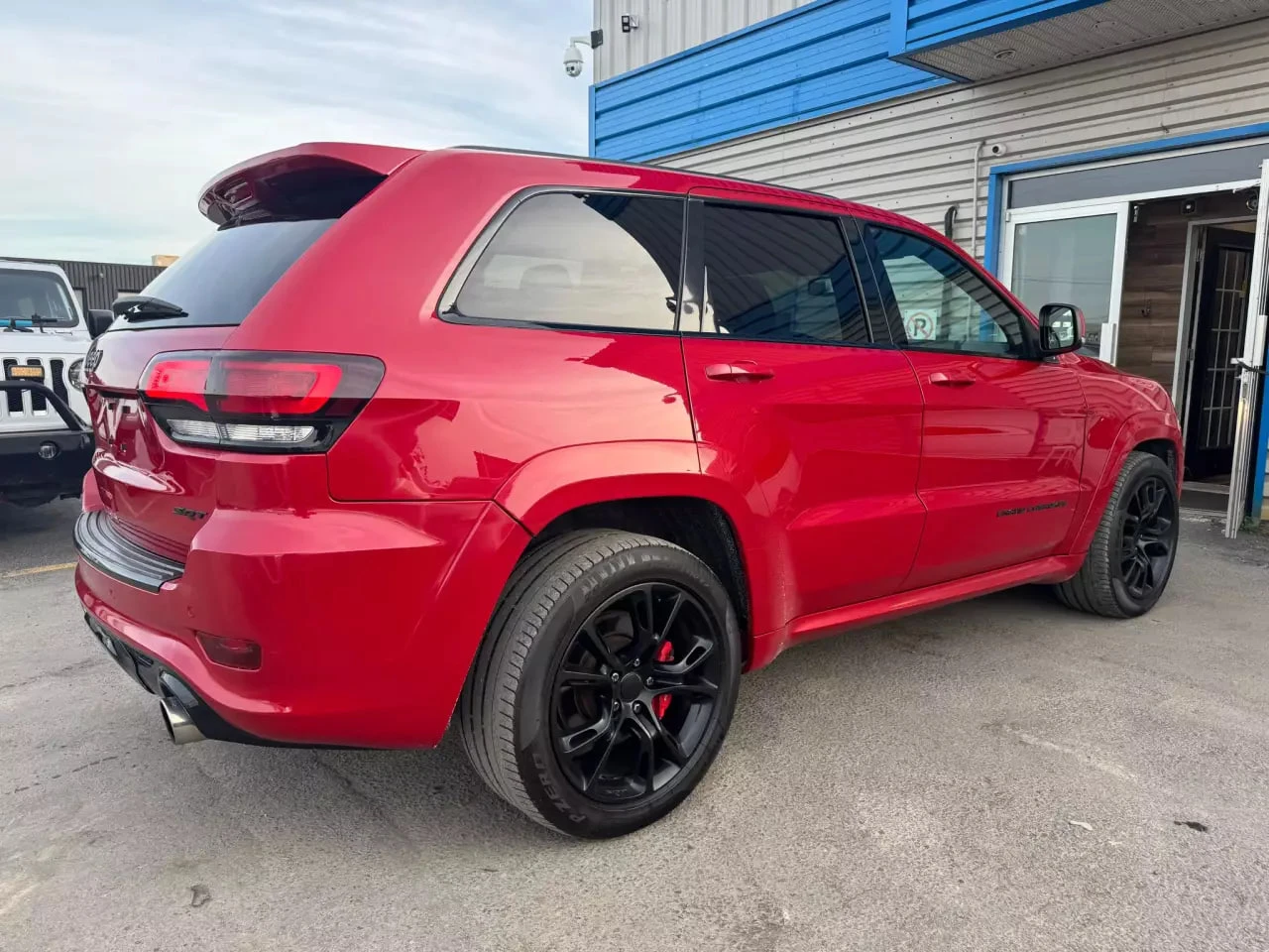 Jeep Grand cherokee ТОП ОФЕРТА! SRT* 6.4 HEMI - изображение 4