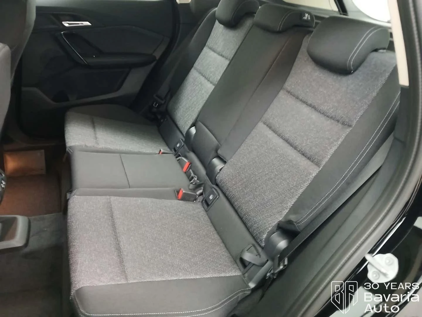 BMW X1 18d sDrive Steptronic - изображение 8