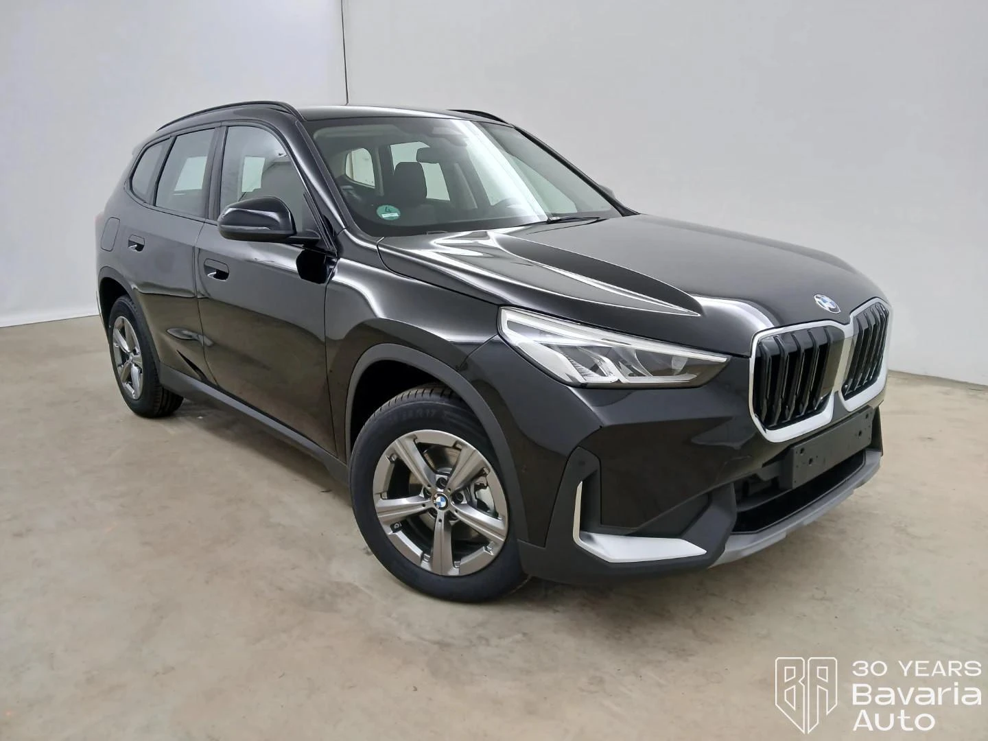 BMW X1 18d sDrive Steptronic - изображение 4