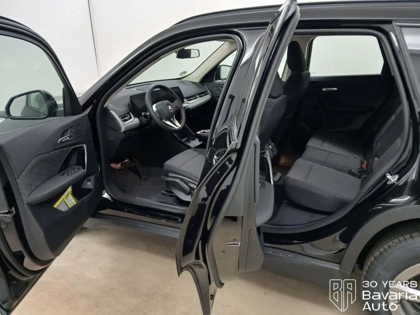 BMW X1 18d sDrive Steptronic - изображение 5